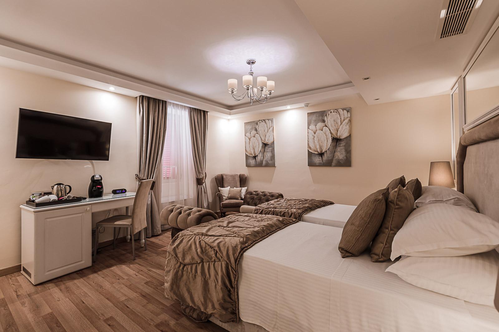 Osborne Hotel La La Valletta Esterno foto