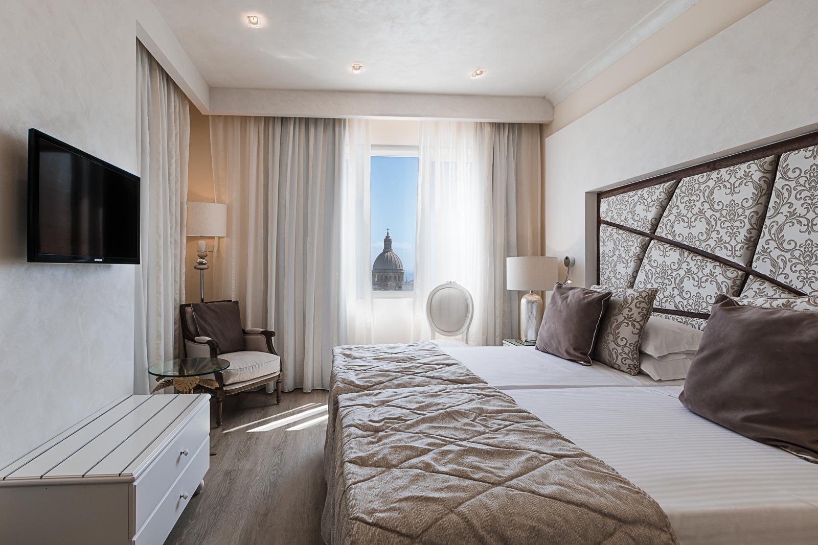 Osborne Hotel La La Valletta Esterno foto
